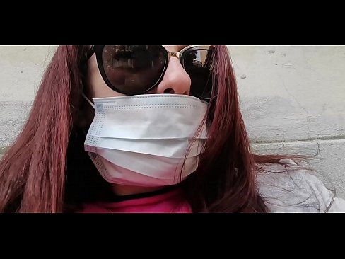 ❤️ Nicoletta o iphetetsa ho moahelani oa hae le pees ka karacheng ea hae (Special Covid19 Italy Quarantine) ❤ ❌️❤